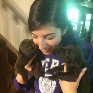 Meet your Posher, Julia